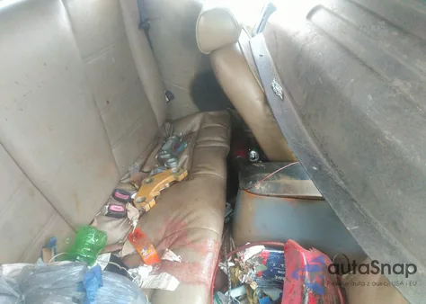 2004 Ford Mustang z USA, uszkodzony, nr VIN 1FAFP44644F226949